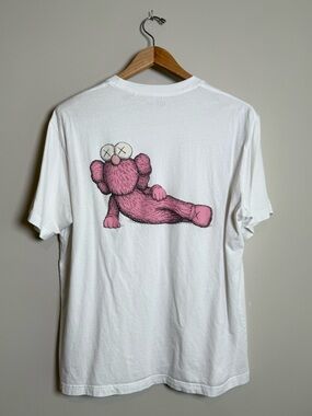 Uniqlo x KAWS | Pink Companion Graphic T-Shirt | White | Size XL